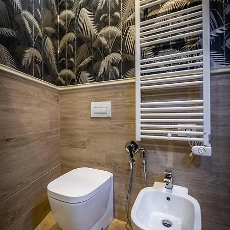 Yd Bright And Luxury Art Apartment Florence