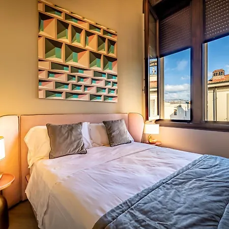 Yd Bright And Luxury Art * Florence