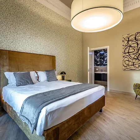 Yd Bright And Luxury Art * Florence